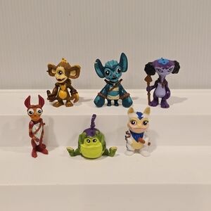 AppGear Mobile Quest Game Akodomon Figure Set